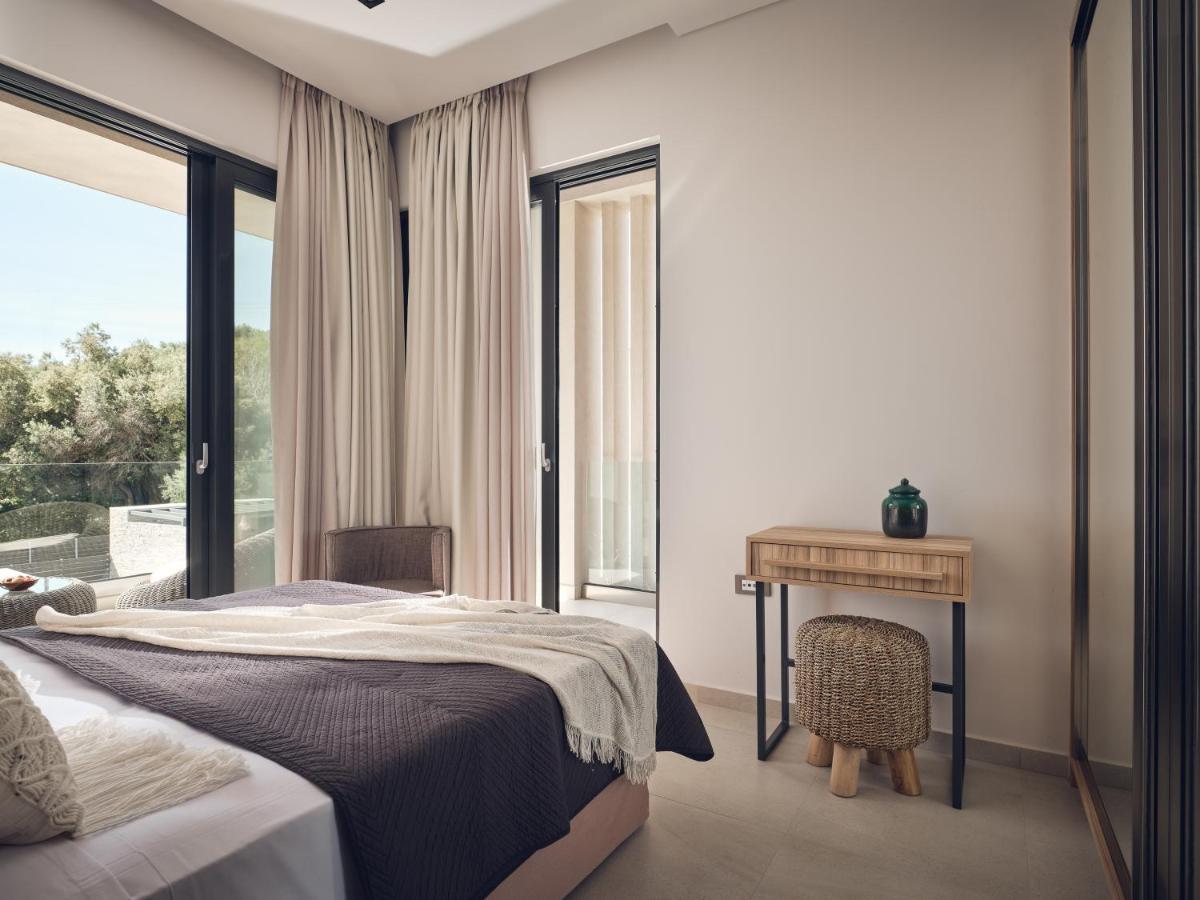 Aguacate Glafki With Heated Private Swimming Pool Villa Tsilivi  Luaran gambar